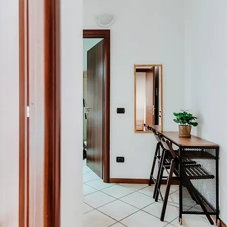 Rovelli House Lake Apartment *