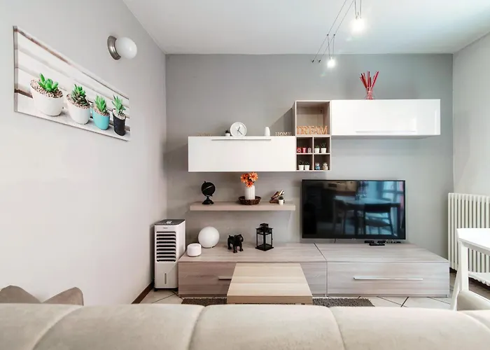 Apartment Rovelli House Lake