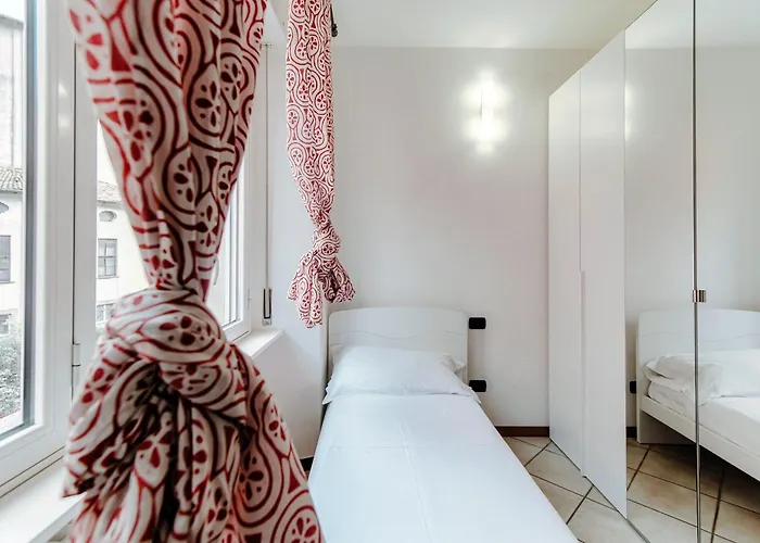 Rovelli House Lake Appartamento *